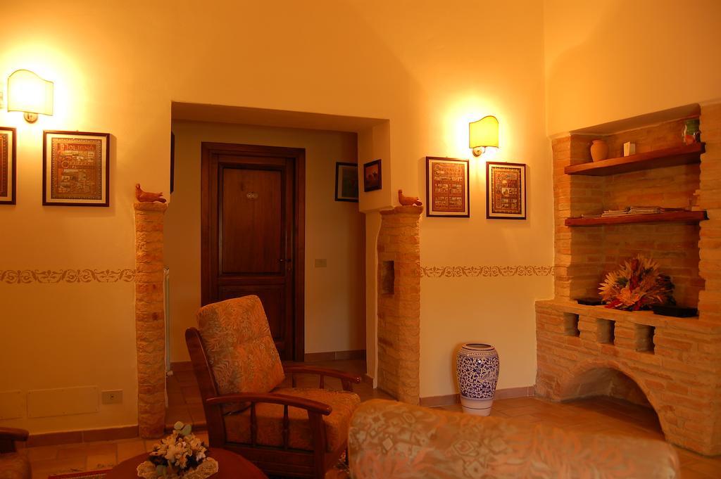 Agriturismo Casale Dei Frontini San Terenziano Dış mekan fotoğraf