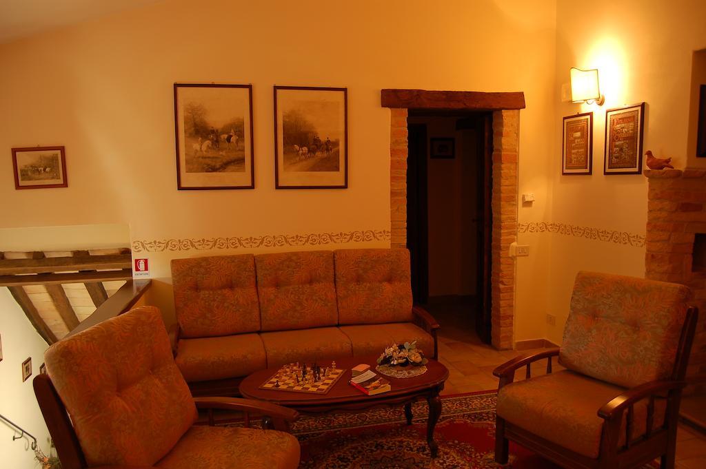 Agriturismo Casale Dei Frontini San Terenziano Dış mekan fotoğraf
