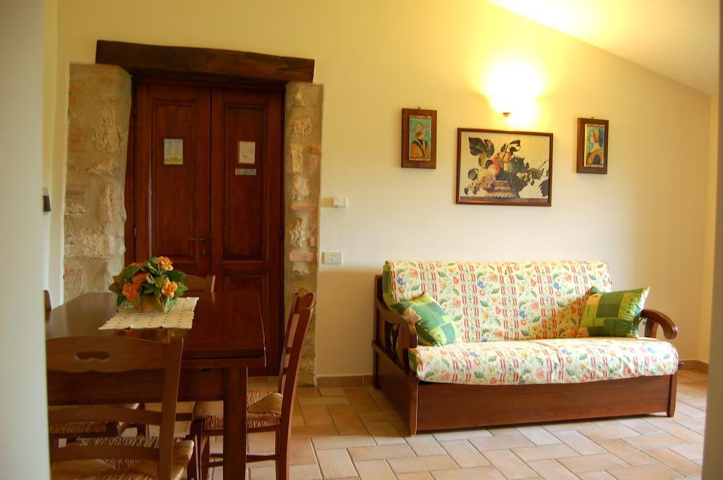 Agriturismo Casale Dei Frontini San Terenziano Dış mekan fotoğraf