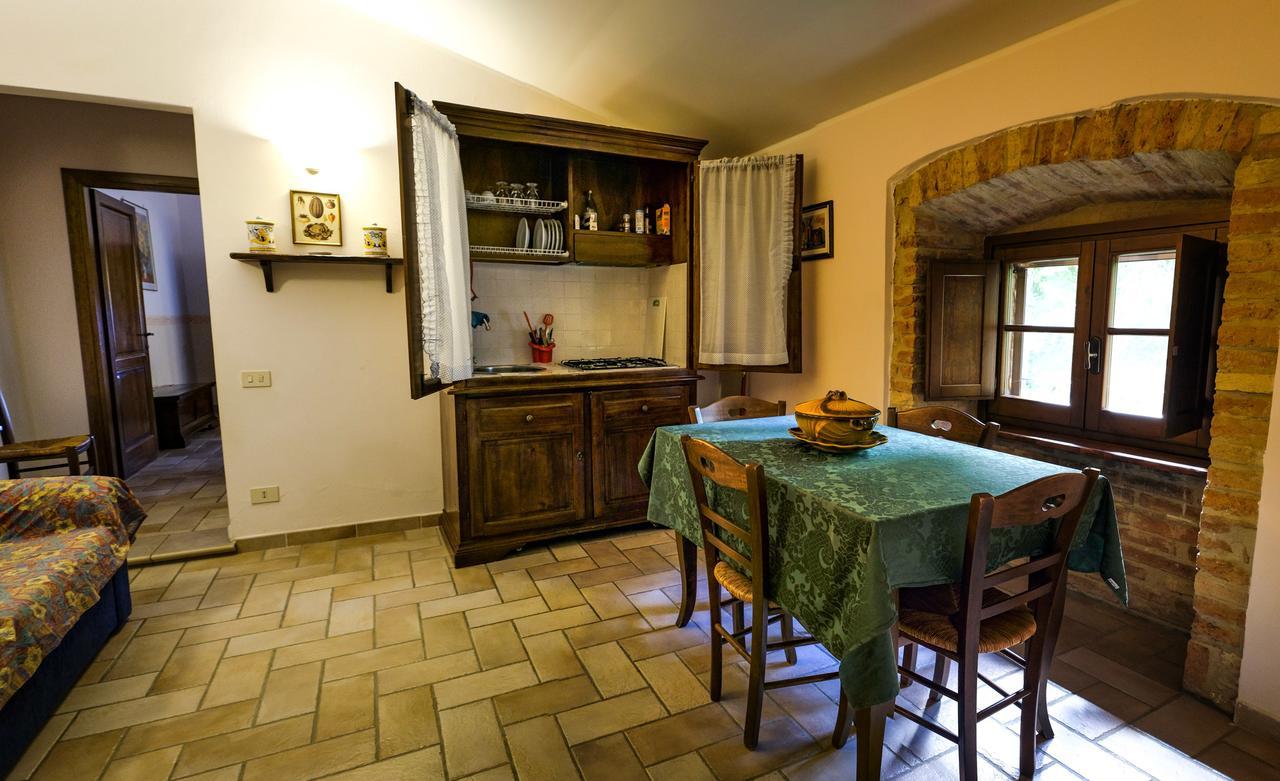 Agriturismo Casale Dei Frontini San Terenziano Dış mekan fotoğraf