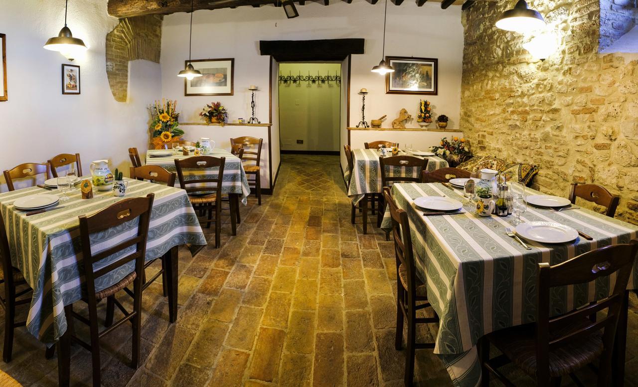 Agriturismo Casale Dei Frontini San Terenziano Dış mekan fotoğraf