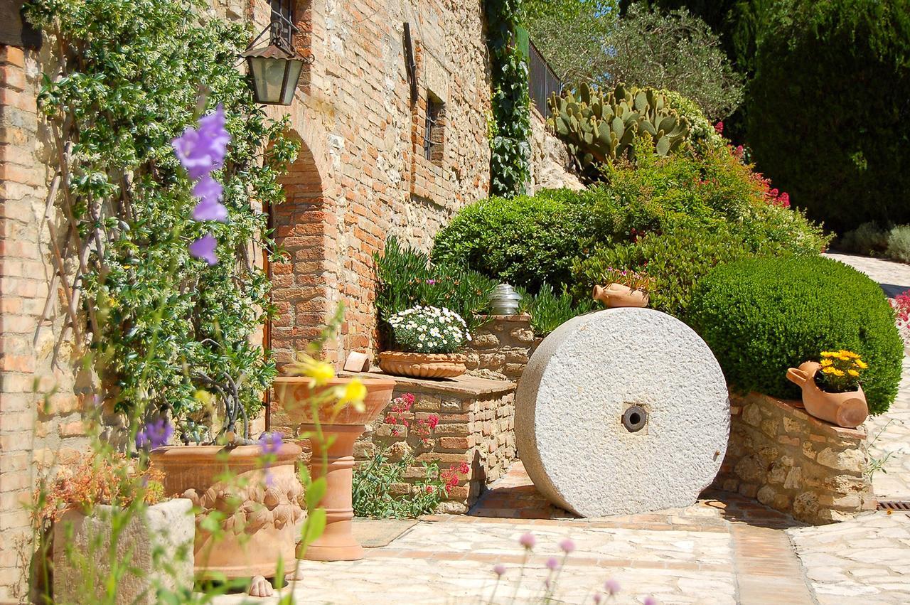 Agriturismo Casale Dei Frontini San Terenziano Dış mekan fotoğraf